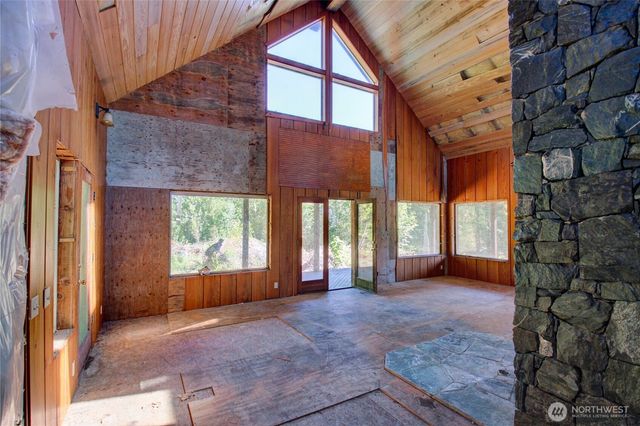 45028 Baker Lake Road, Concrete, WA 98237