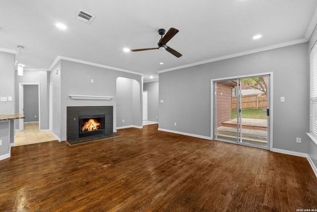 707 Lorimor Ct, San Antonio, TX 78258