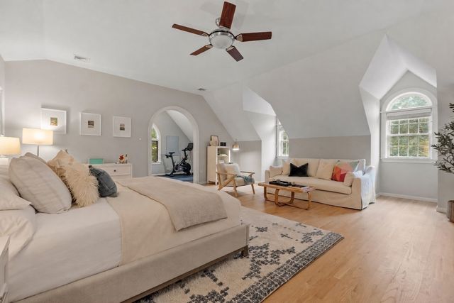 8 Larch Road, Acton, MA 01720