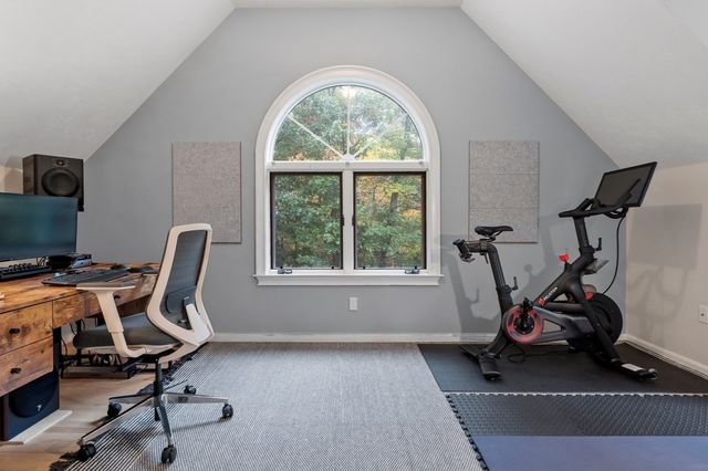 8 Larch Road, Acton, MA 01720