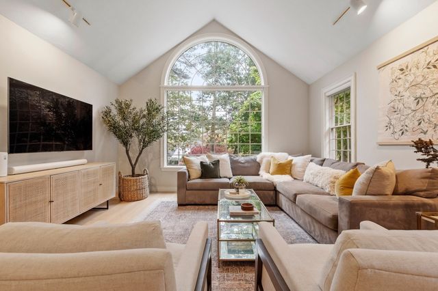 8 Larch Road, Acton, MA 01720