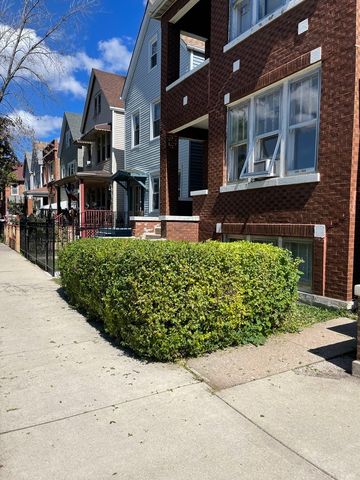 4435 S Artesian Avenue, Chicago, IL 60632