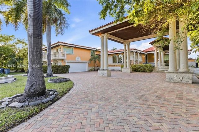 1249 Biscaya Dr, Surfside, FL 33154