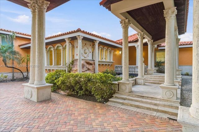 1249 Biscaya Dr, Surfside, FL 33154