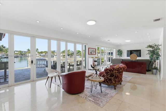 1249 Biscaya Dr, Surfside, FL 33154