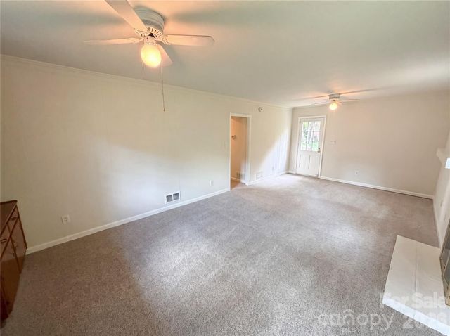 5410 Sharon Road, Charlotte, NC 28210