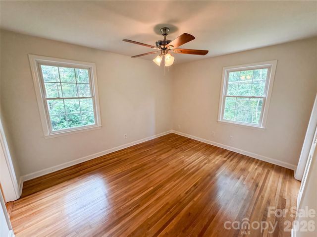5410 Sharon Road, Charlotte, NC 28210