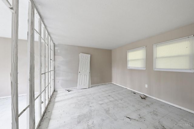 9786 Sacramento Street, Colerain Twp, OH 45231