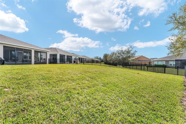 4932 NW 39TH LOOP, Ocala, FL 34482