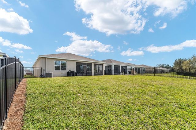 4932 NW 39TH LOOP, Ocala, FL 34482