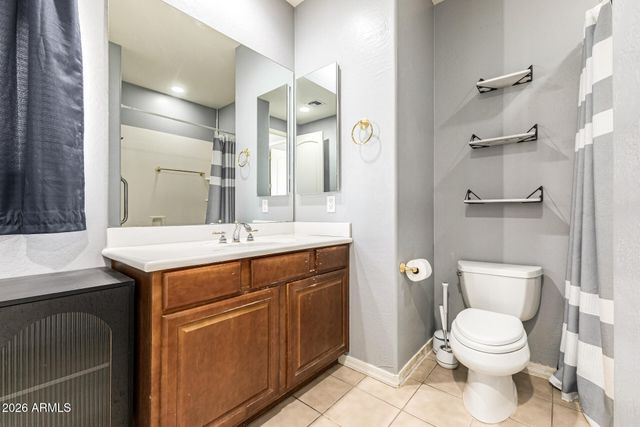 724 W MESQUITE Lane, Litchfield Park, AZ 85340