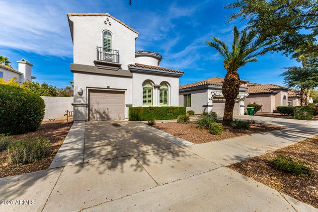 724 W MESQUITE Lane, Litchfield Park, AZ 85340