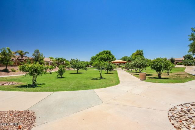 724 W MESQUITE Lane, Litchfield Park, AZ 85340