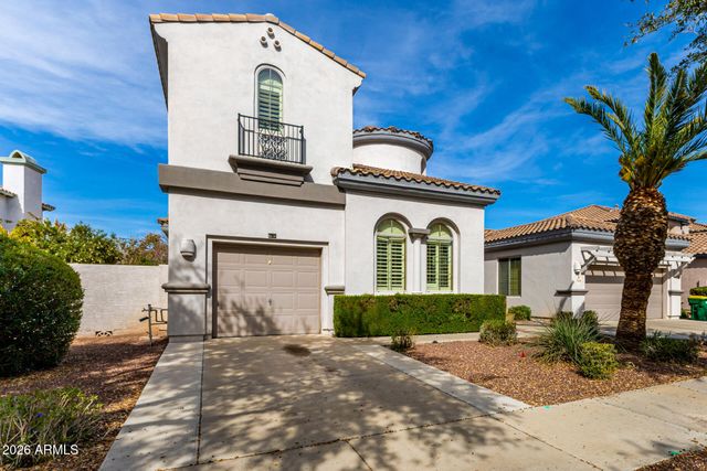 724 W MESQUITE Lane, Litchfield Park, AZ 85340