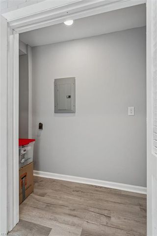 43 Ferguson LN, Newport News, VA 23601