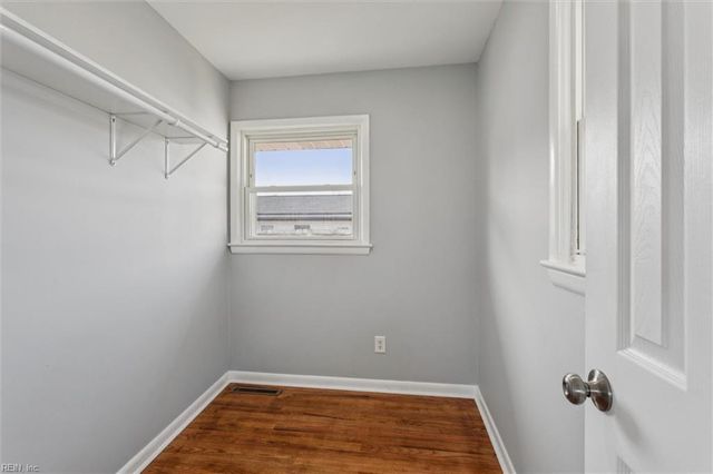 43 Ferguson LN, Newport News, VA 23601