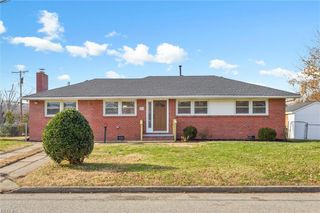 43 Ferguson LN, Newport News, VA 23601