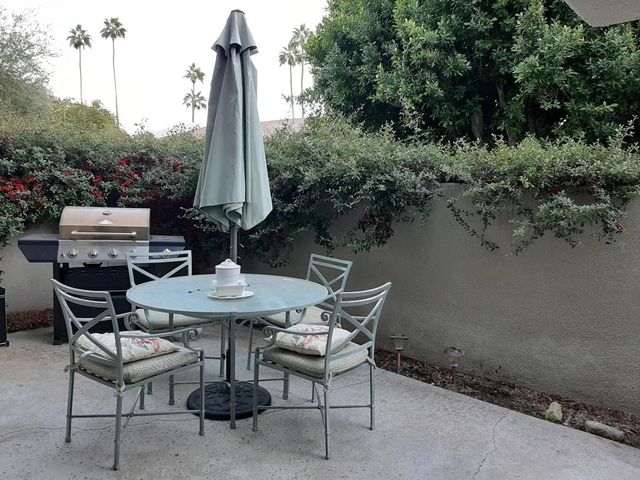 1100 E Amado Road 14d1, Palm Springs, CA 92262