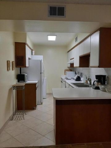 1100 E Amado Road 14d1, Palm Springs, CA 92262