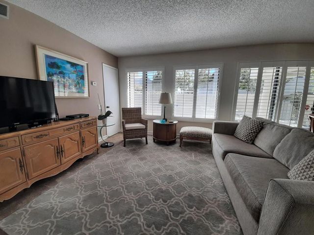 1100 E Amado Road 14d1, Palm Springs, CA 92262