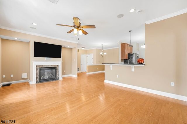 4 Cliff Rd, Unit B2, Woodland Park, NJ 07424