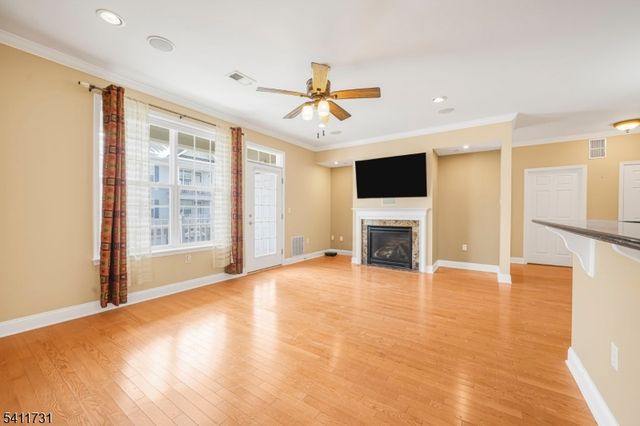 4 Cliff Rd, Unit B2, Woodland Park, NJ 07424