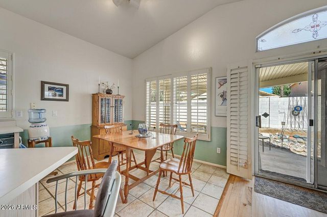 4626 E CHARLESTON Avenue, Phoenix, AZ 85032