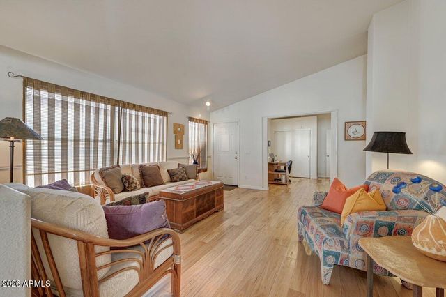 4626 E CHARLESTON Avenue, Phoenix, AZ 85032