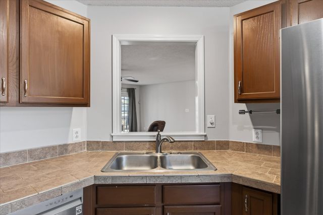 3497 Hunters Rdg, Woodlawn, TN 37191