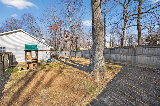 3497 Hunters Rdg, Woodlawn, TN 37191