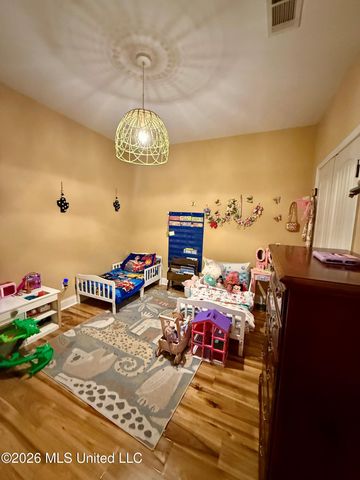 104 Silver Ridge Lane, Pearl, MS 39208