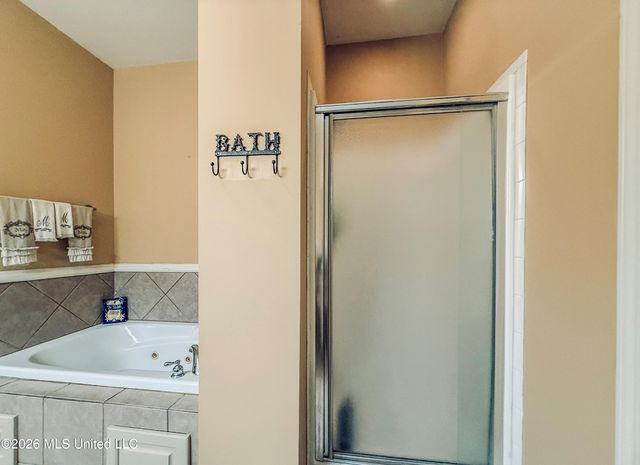 104 Silver Ridge Lane, Pearl, MS 39208