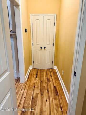 104 Silver Ridge Lane, Pearl, MS 39208