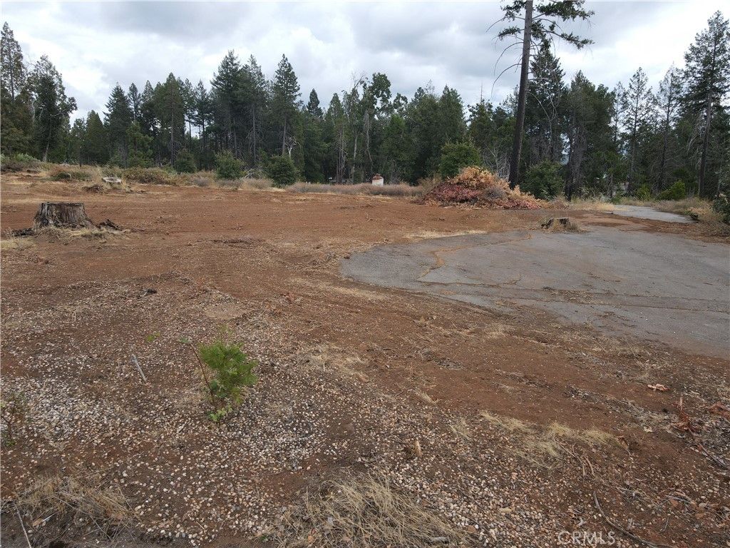 Image 16 of property listing at 13898 Carver, Magalia, CA 95954