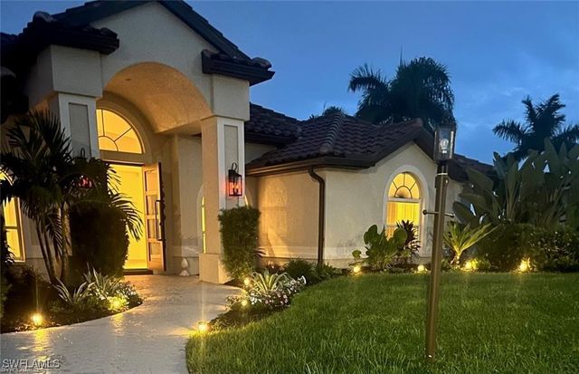 2000 SW 44th TER, Cape Coral, FL 33914