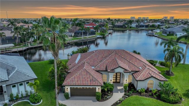 2000 SW 44th TER, Cape Coral, FL 33914