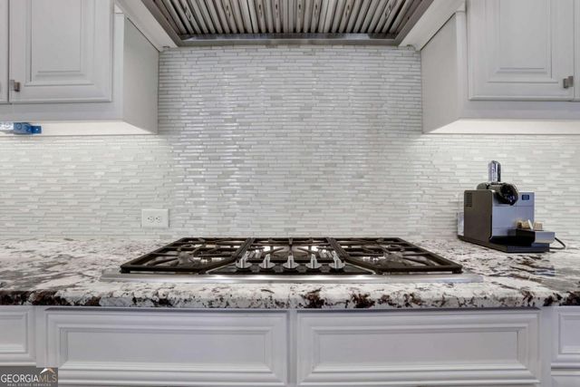 16885 Quayside Drive, Milton, GA 30004