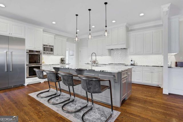 16885 Quayside Drive, Milton, GA 30004