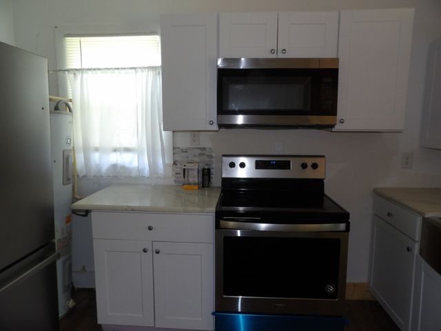 202 E Richland Ave, Waverly, TN 37185