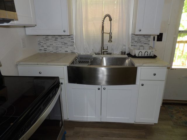 202 E Richland Ave, Waverly, TN 37185