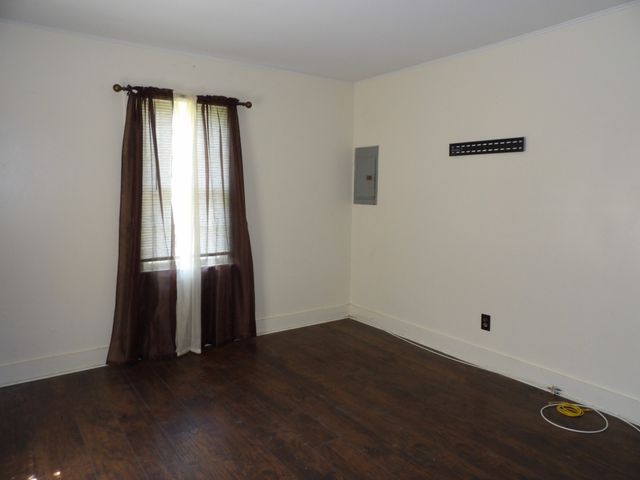 202 E Richland Ave, Waverly, TN 37185