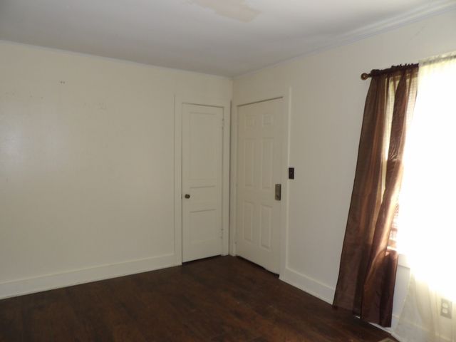 202 E Richland Ave, Waverly, TN 37185