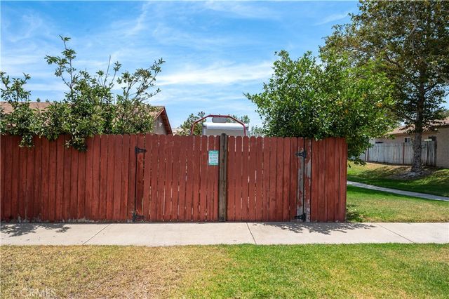 7112 Idyllwild, Riverside, CA 92503