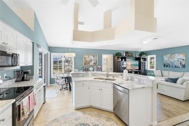 373 ROSELING CIRCLE, Venice, FL 34293