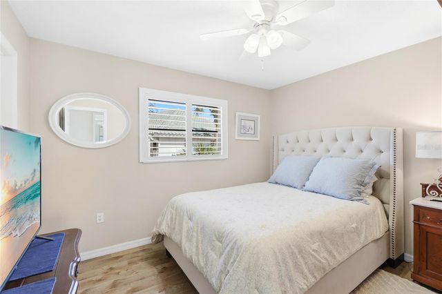 373 ROSELING CIRCLE, Venice, FL 34293