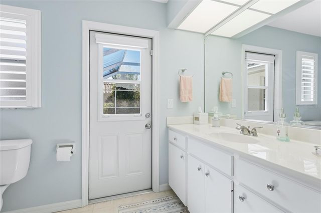 373 ROSELING CIRCLE, Venice, FL 34293