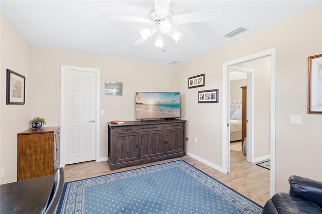 373 ROSELING CIRCLE, Venice, FL 34293