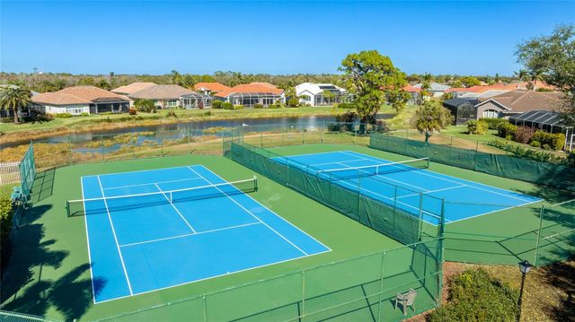 373 ROSELING CIRCLE, Venice, FL 34293