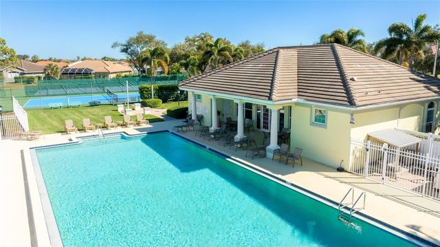 373 ROSELING CIRCLE, Venice, FL 34293