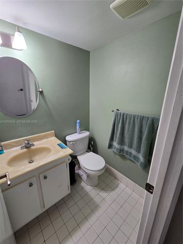 13500 SW 1st St 204U, Pembroke Pines, FL 33027